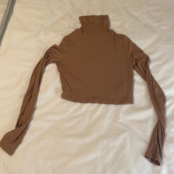 Sunday Best Tops - Sunday best cropped freshman turtleneck
